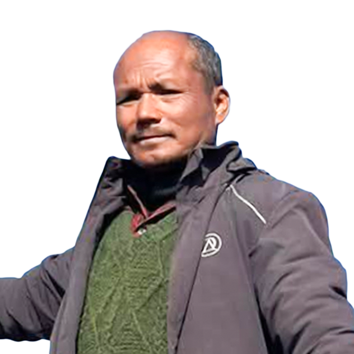 टोप बहादुर महतरा